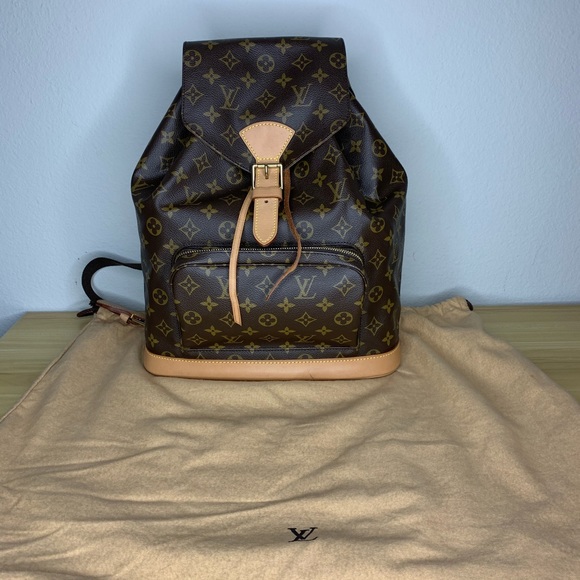louis vuitton women backpack